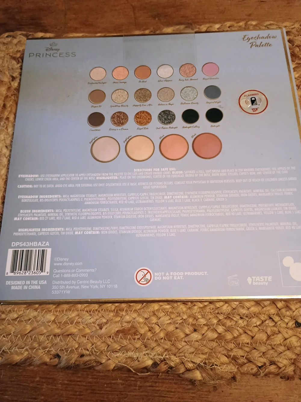 Disney Princess Cinderella Light Blue Eyeshadow Palette Case 1.19oz